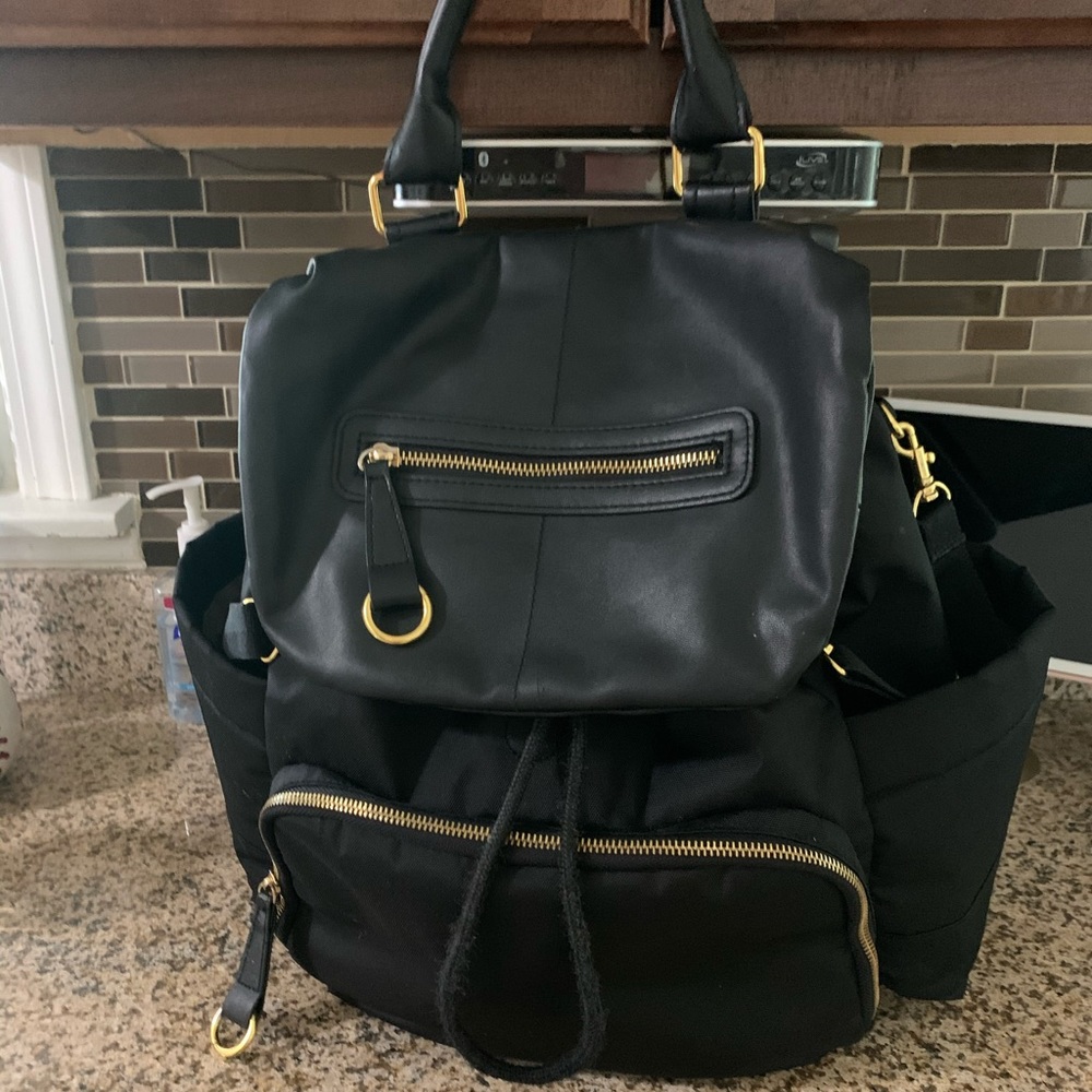 SALE PRICE💕EUC Skip Hop Chelsea Diaper Backpack